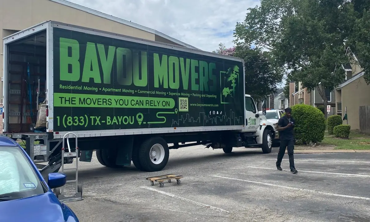Bayou Movers apartment moving service available in Southside Place, Texas