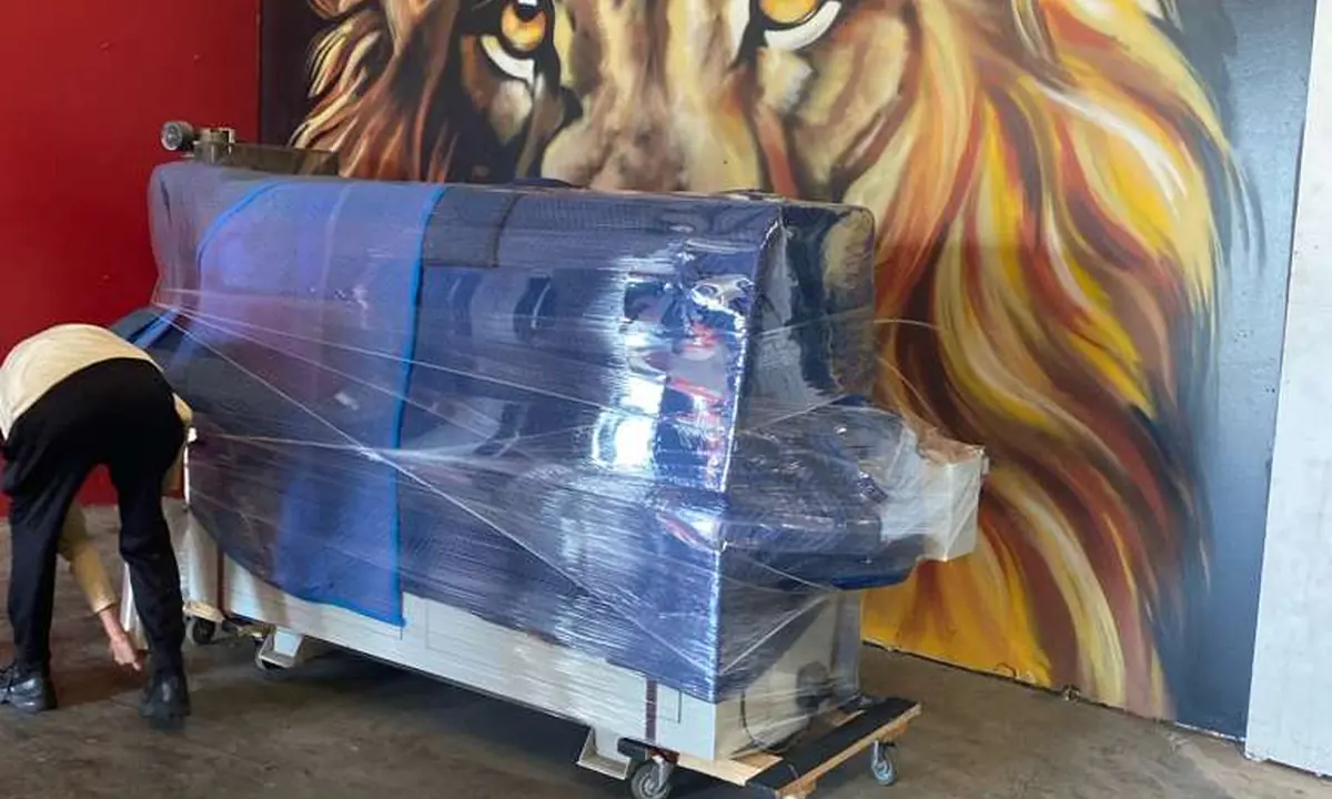 Bayou Movers heavy item moving service available in Clear Lake, Texas
